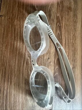 Clear Silicone Swim Goggles - Transparent Lenses